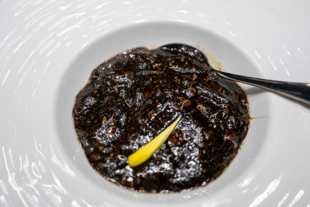 Soy sauce cold mixed seaweed