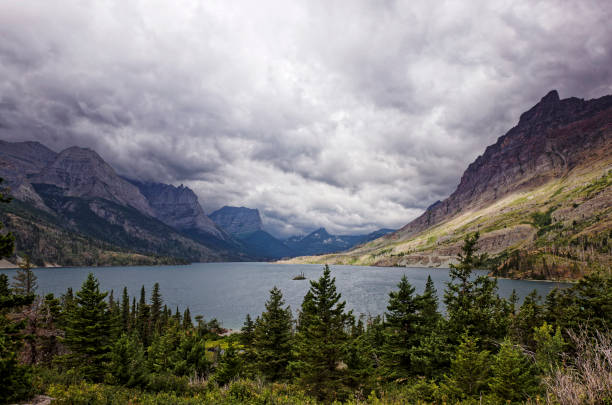 istock Wild Goose Island on Saint Mary Lake 2197094839
