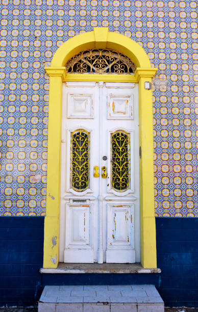 istock ferragudo algarve portugal 2197110343