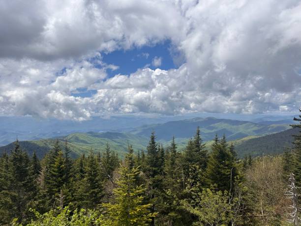 istock Overlook of Smoky Mountains 2197129135