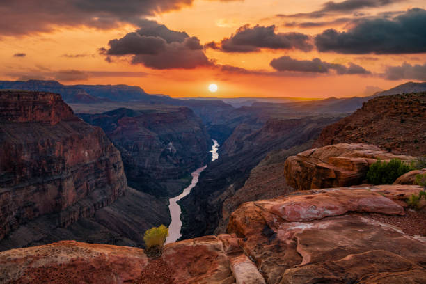 istock Toroweap Grand Canyon North Rim Sunset 2197398181