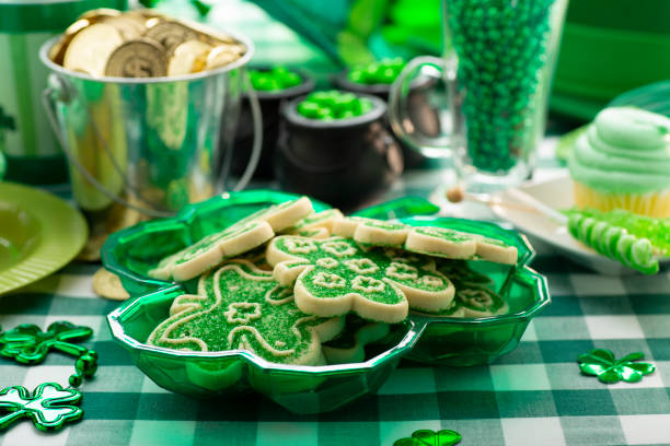St. Patricks Day party with green cupcakes and cookies