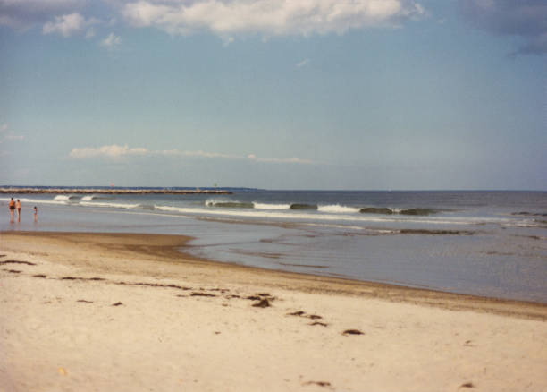 istock Family Vacation in Wells Beach 2197995921