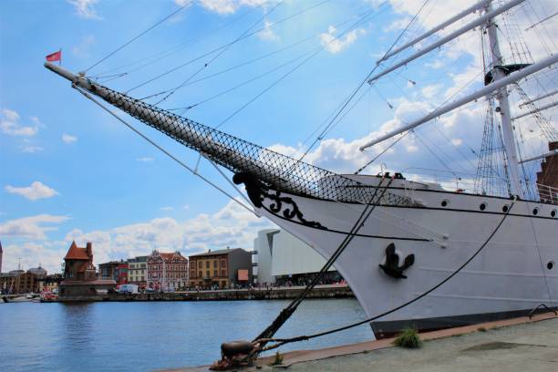 istock Harbour of Stralsund and sailing ship 