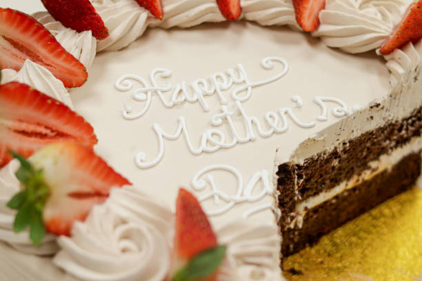 istock Cake for mother's day 2198033117