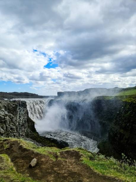 istock Majestic icelandic waterfall cascading over cliffs 2198057292