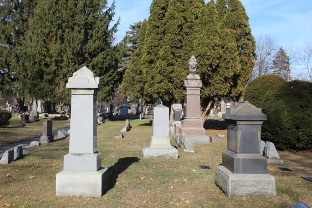 The Chicago area has many small cemeteries