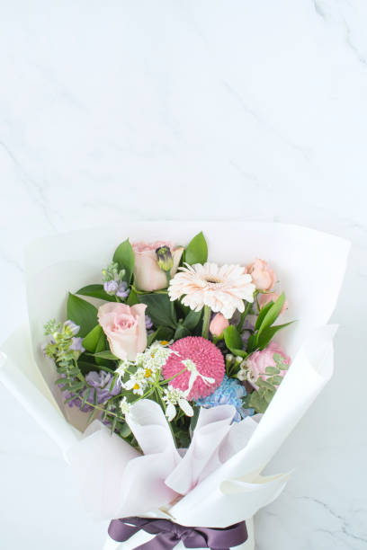 istock Flower bouquets, thank you cards, and copy space 2198105782