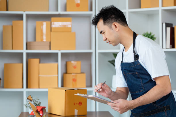 istock E-business management and organization for small business operations 2198124123