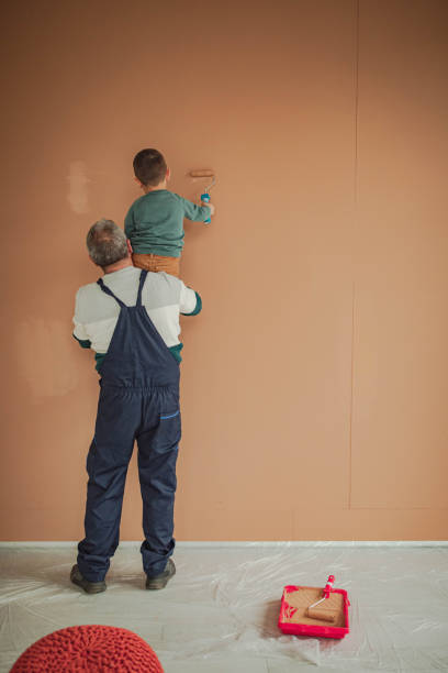 istock House painting, two men painting 2198156121