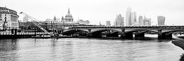 istock St Paul's in the mist  - Panorama 2198187666