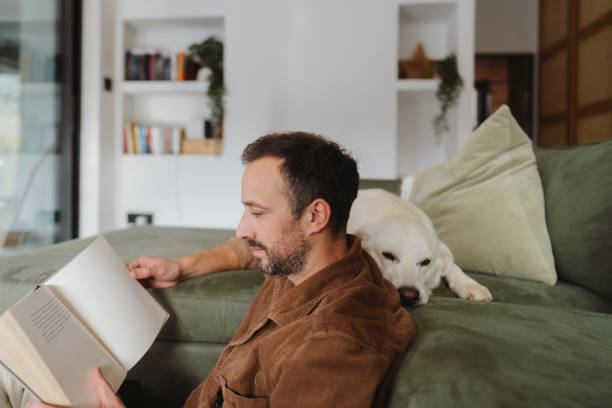 istock The best company for reading 2198220940