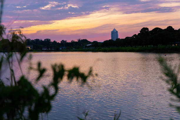 istock Mount Trashmore Summer sunset over water in Virginia Beach Virginia 2198230923