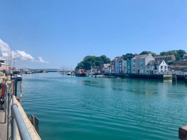 istock Seaside town and waterway 2198415454