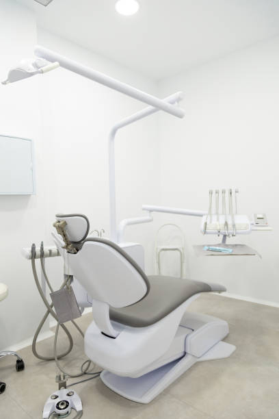 istock Modern dental clinic exhibiting cutting-edge equipment ready for patients 2198436697