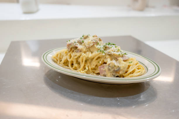Macarrão de Atum Cremoso: Sabor Rápido e Fácil - receita deliciosa profissional - passo 2