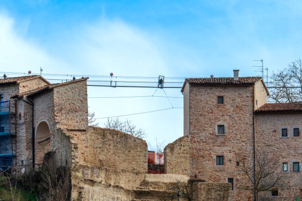 Ponte tibetano a Sellano in Umbria
