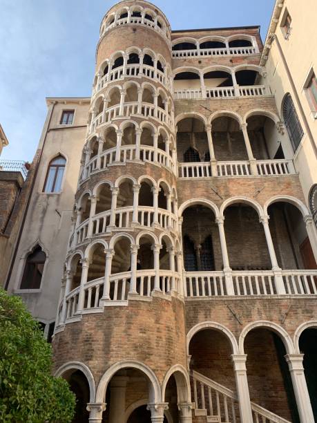 istock Palazzo Contarini del Bovolo 2198768329