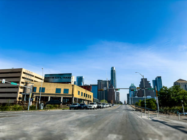istock Towns and squares around the world. Austin, TX, EUA. 2198787985