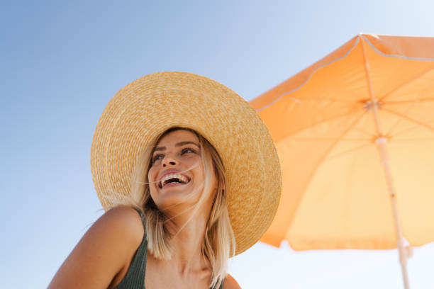summer на пляже - отпуск стоковые фото и изображения
