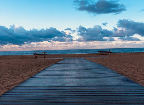 istock Palisades Beach Rainy Day 2198962642
