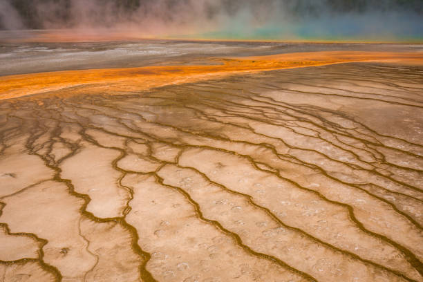istock Spectacular geothermal color palette 2199155640