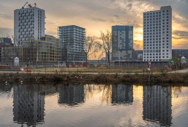 istock Bajeskwartier by sunset, new residential district in Amsterdam in development 2199175633