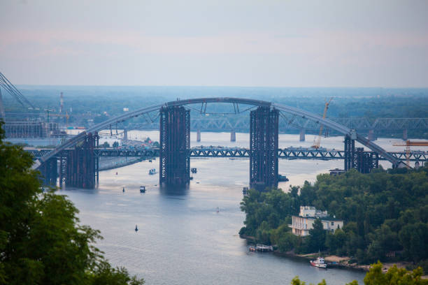 istock Podolsk-Resurrection Bridge, Kiev, Ukraine 2199240807