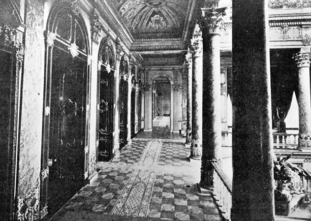 istock Vestibule, Dolma Bagtche Palace, Istanbul, Turkey (Dolmabahçe) 2199331072