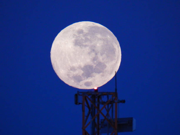 istock Sydney Airport Sunrise Moon 2199349347