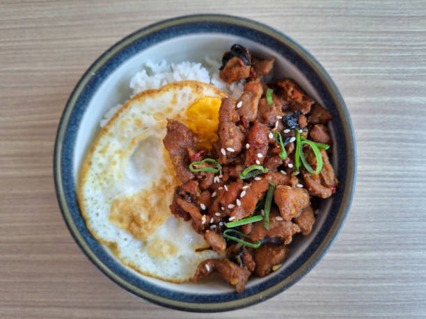 Delicious Chicken Thai Basil Rice Bowl With Minced Chopped Chicken, Steamed Rice, Omelette Eggs, Leek And Sesame Seed. Food Menu. Top View.