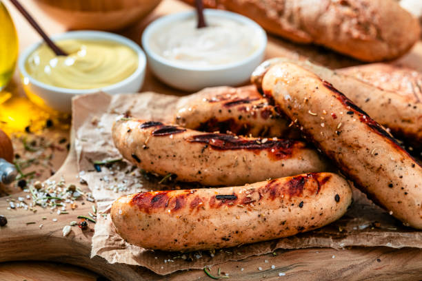 Receita de Strogonoff de Salsicha Fácil e Rápido - receita deliciosa profissional - passo 2