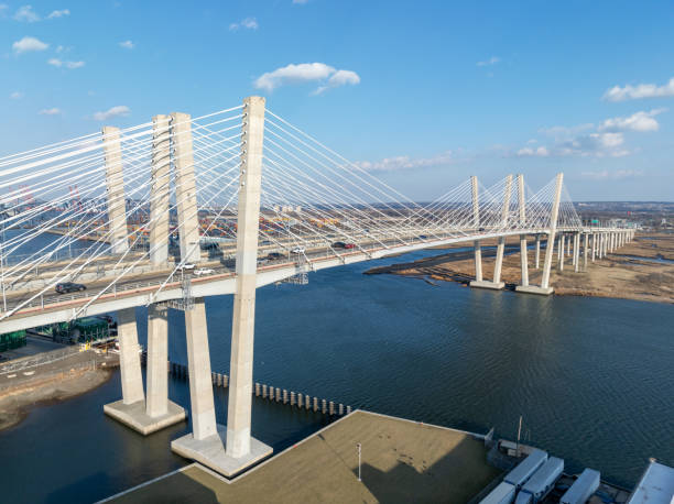 istock New Goethals Bridge - New Jersey 2199467047