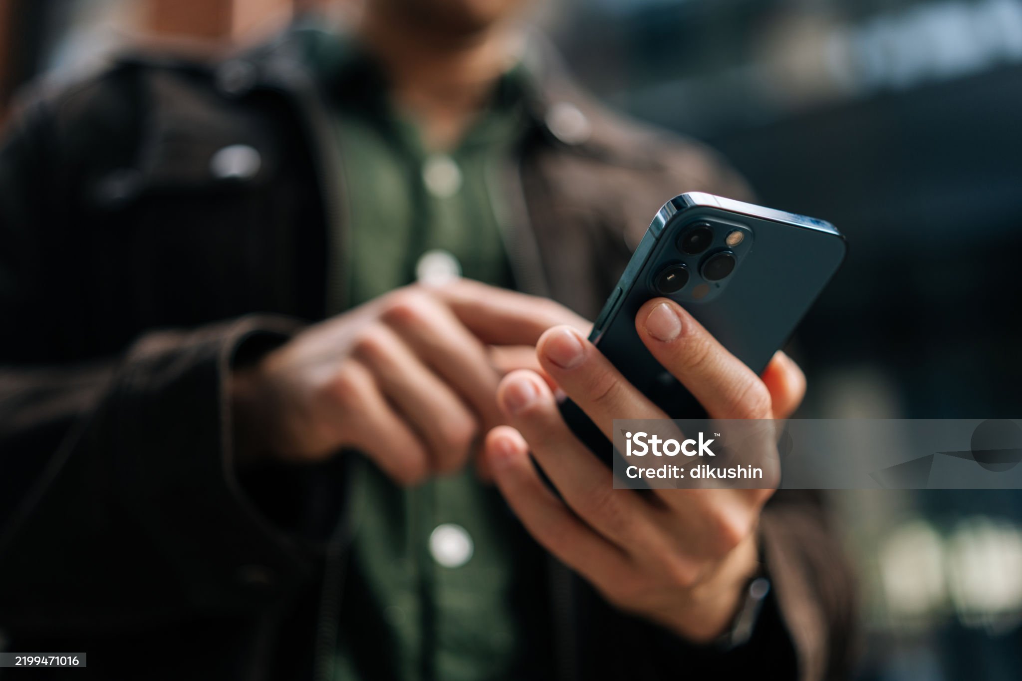 Mark Zakerberg najavljuje kraj ere mobilnih telefona: Evo kada očekuje revoluciju Mark Zakerberg najavljuje kraj ere mobilnih telefona: Evo kada očekuje revoluciju