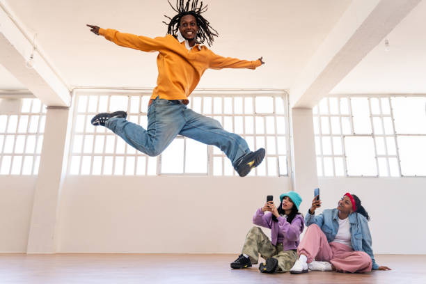 istock Young group of multiethnic hip-hop dancers dancing 2199531437