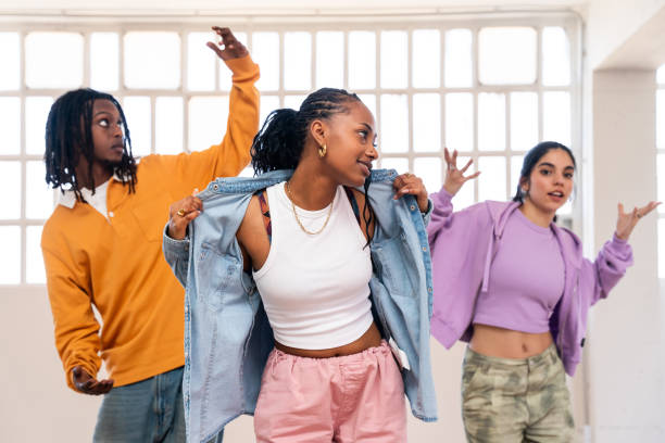 istock Young group of multiethnic hip-hop dancers dancing 2199531673