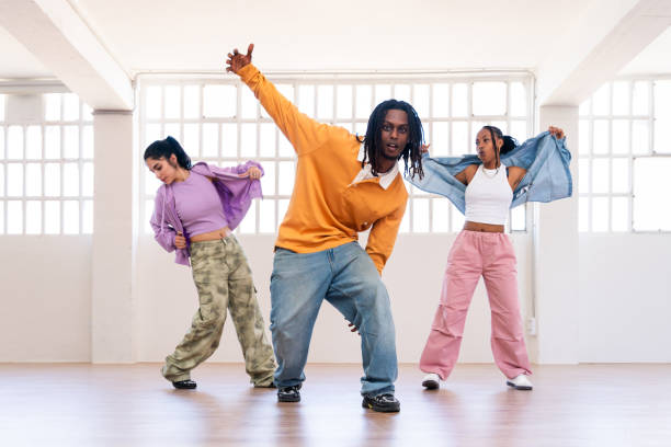 istock Young group of multiethnic hip-hop dancers dancing 2199532940