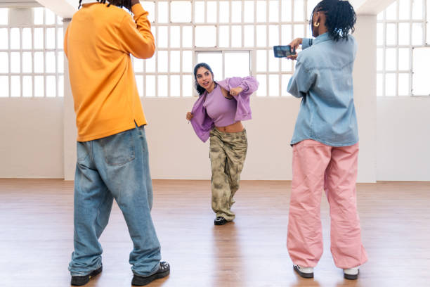istock Young group of multiethnic hip-hop dancers dancing 2199533372
