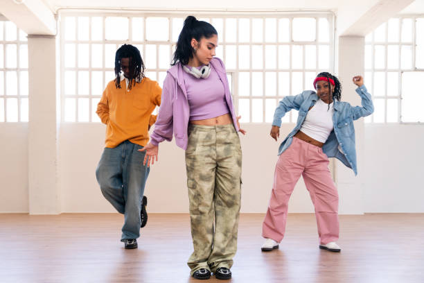 istock Young group of multiethnic hip-hop dancers dancing 2199535011