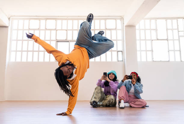 istock Young group of multiethnic hip-hop dancers dancing 2199535179
