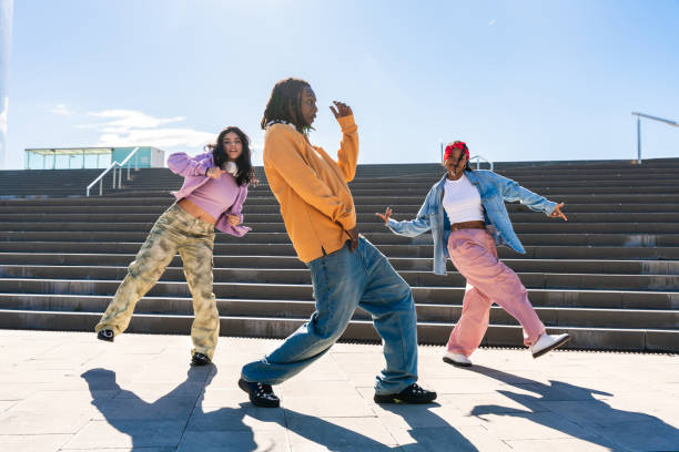 istock Young group of multiethnic hip-hop dancers dancing 2199538015