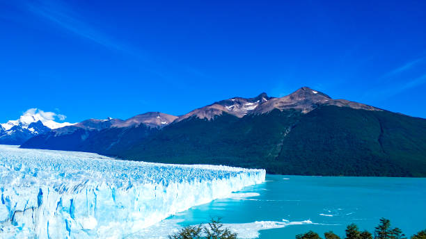istock Argentina's Bainai National Park - Park and glacier landscape 2199600923