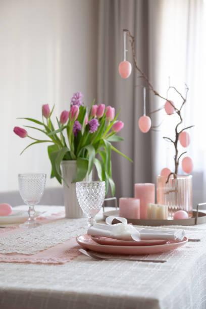 istock Easter pink vintage decor at home 2199613002