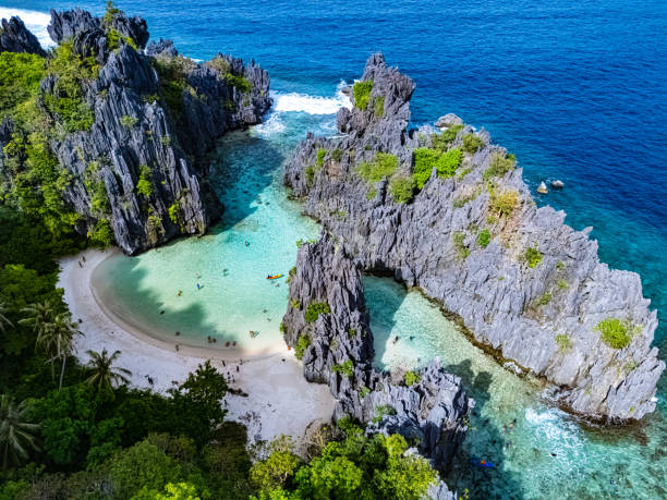 istock Hidden Beach on Matinloc Island, Palawan, Philippines 2199618042