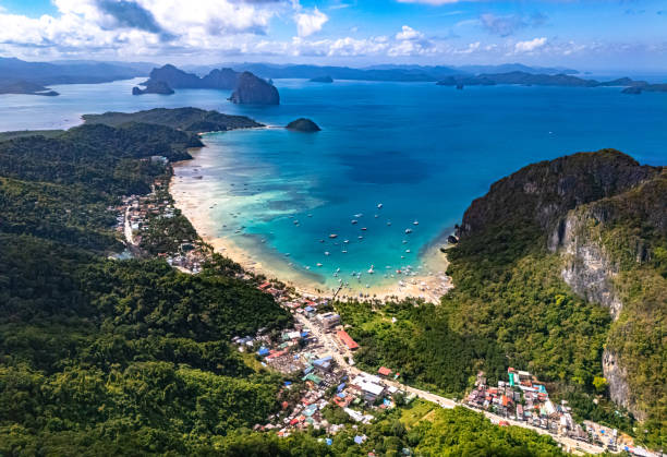 istock Corong Corong Beach in El Nido, Palawan, Philippines 2199619385