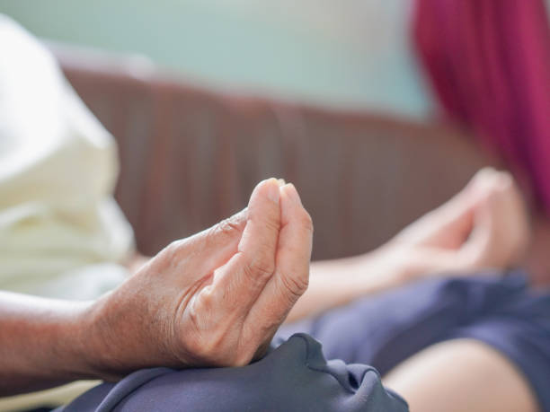 istock Lifestyle yoga 2199633888