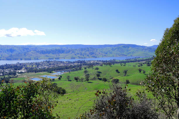 istock Hume Weir, New South Wales, Australia 2199862028