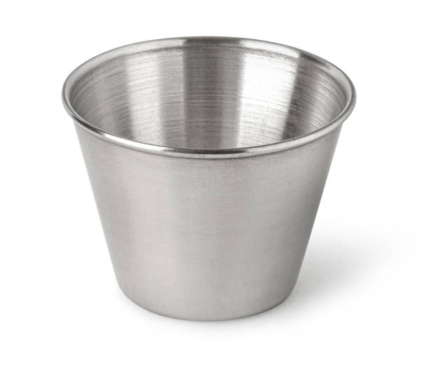 Stainless steel cup for kitchen and dining use