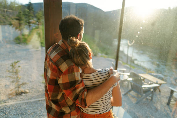 istock Extended weekend in the cabin house 2200042232