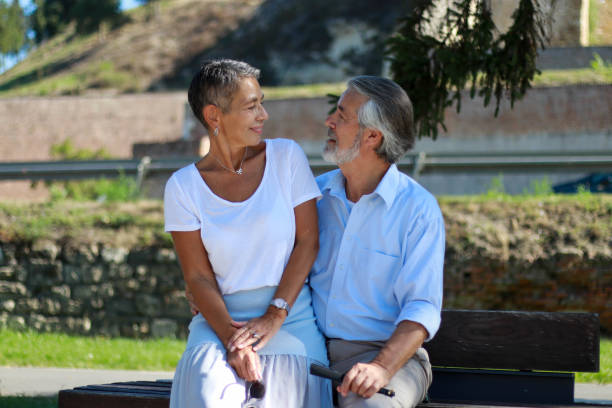 istock Date of senior couple 2200138305